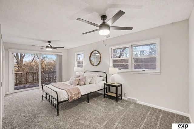 7923 Harney Street, Omaha, NE 68114