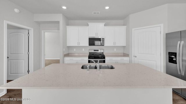 8370 Bankhead Drive, Olive Branch, MS 38654