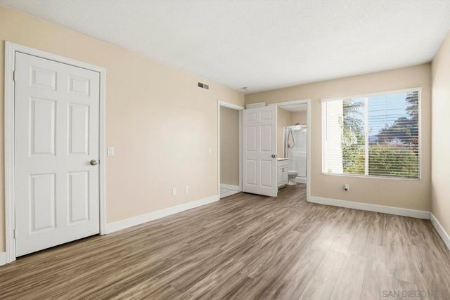 525 N Beech St 23, Escondido, CA 92025