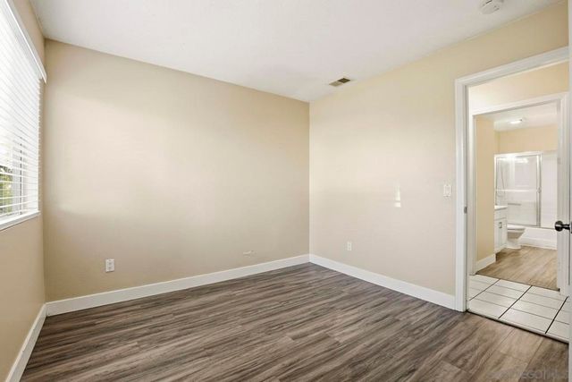 525 N Beech St 23, Escondido, CA 92025