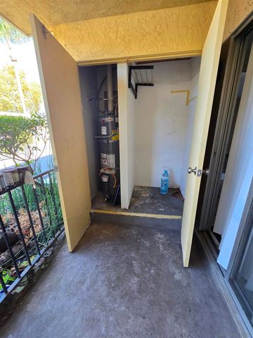 525 N Beech St 23, Escondido, CA 92025