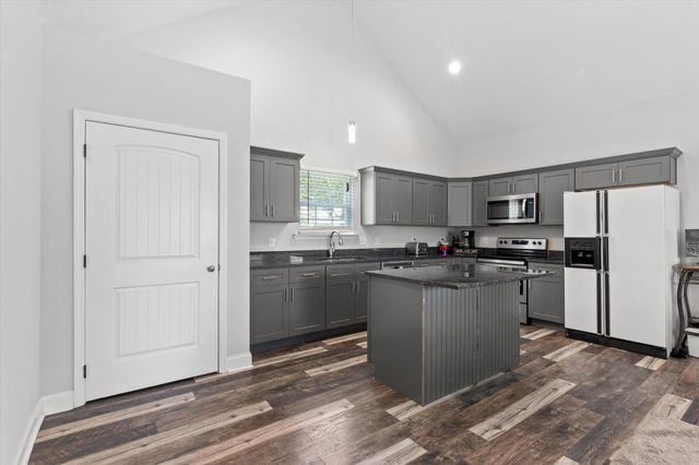 1182 Dedmon Road, Ringgold, GA 30736