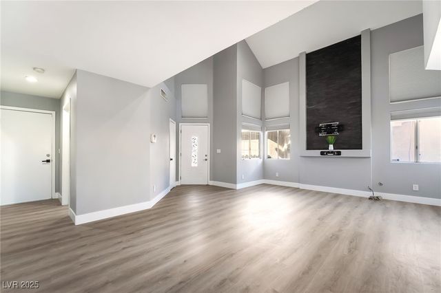 7970 Cadenza Lane, Las Vegas, NV 89123