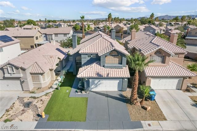 7970 Cadenza Lane, Las Vegas, NV 89123