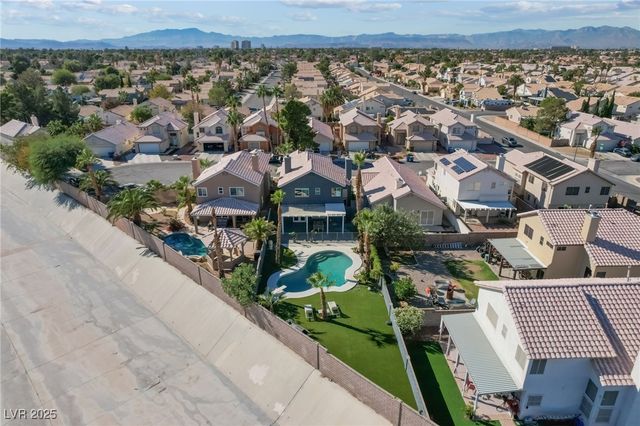 7970 Cadenza Lane, Las Vegas, NV 89123