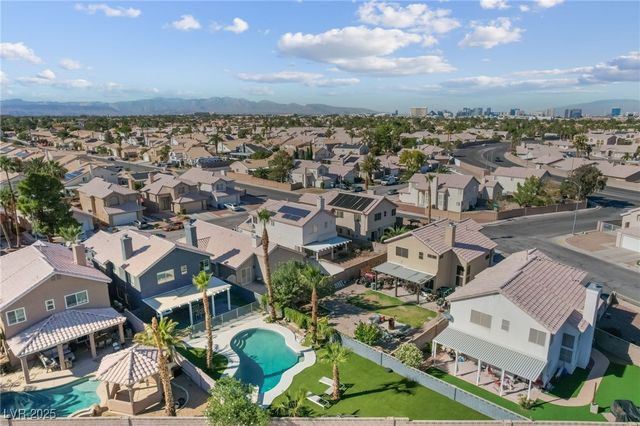 7970 Cadenza Lane, Las Vegas, NV 89123