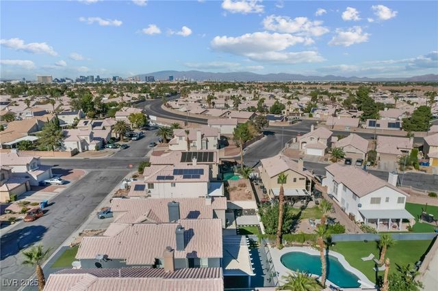 7970 Cadenza Lane, Las Vegas, NV 89123