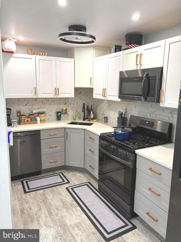 7602 WOODCREST AVE, Philadelphia, PA 19151