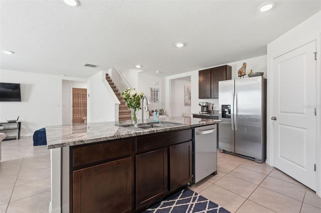 36882 GOFFAUX LOOP, Zephyrhills, FL 33541