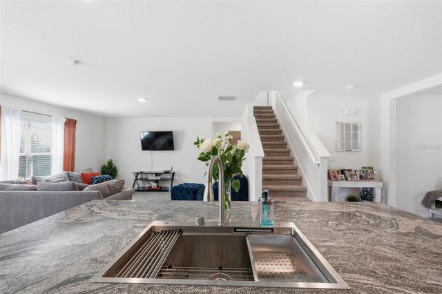 36882 GOFFAUX LOOP, Zephyrhills, FL 33541