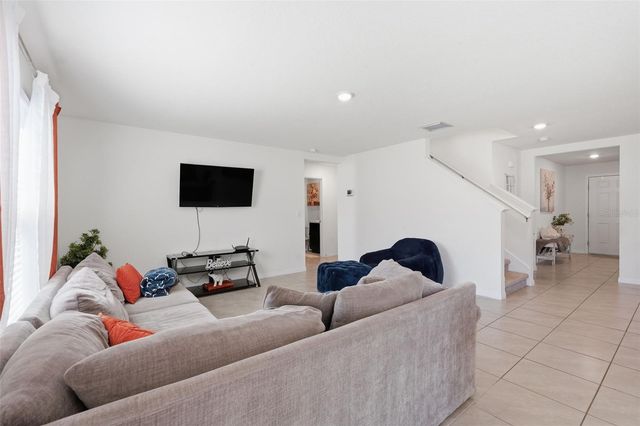 36882 GOFFAUX LOOP, Zephyrhills, FL 33541