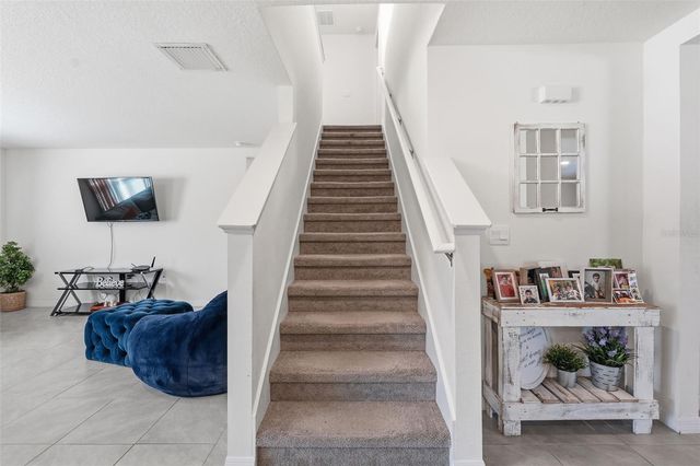 36882 GOFFAUX LOOP, Zephyrhills, FL 33541