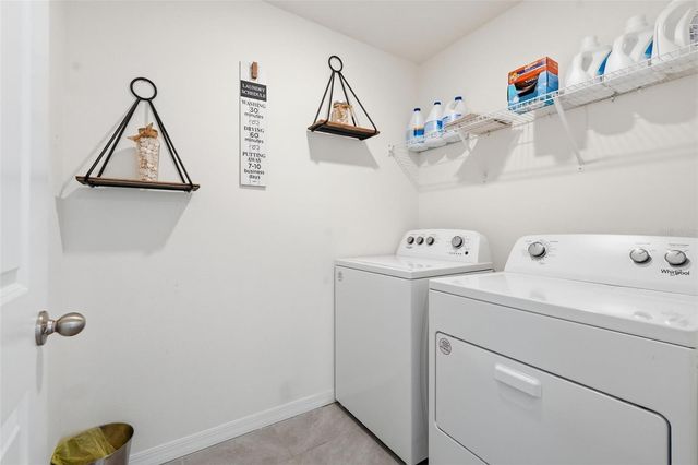 36882 GOFFAUX LOOP, Zephyrhills, FL 33541