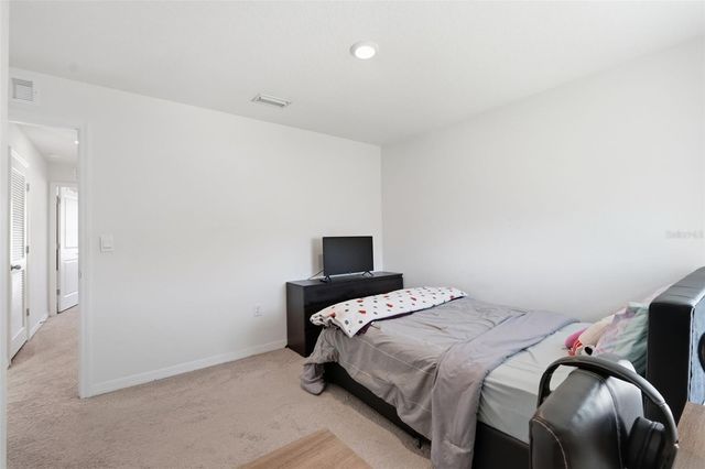 36882 GOFFAUX LOOP, Zephyrhills, FL 33541