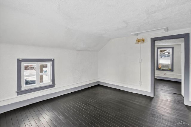 239 S Francis Avenue, Lansing, MI 48912