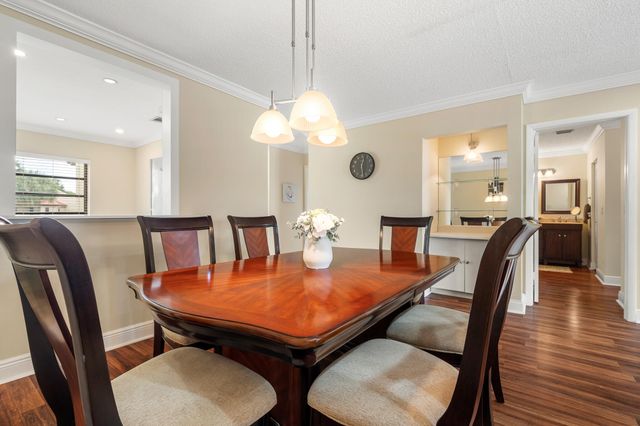 21218 Lago Circle H, Boca Raton, FL 33433