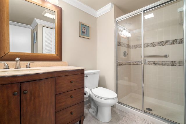 21218 Lago Circle H, Boca Raton, FL 33433