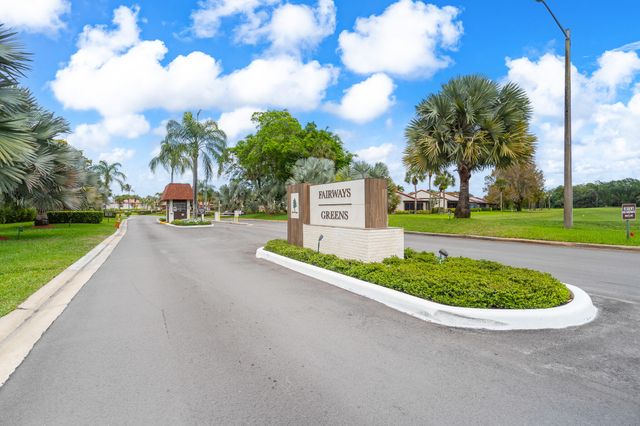 21218 Lago Circle H, Boca Raton, FL 33433