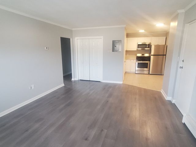 215 Pearl Street 11, Stoughton, MA 02702