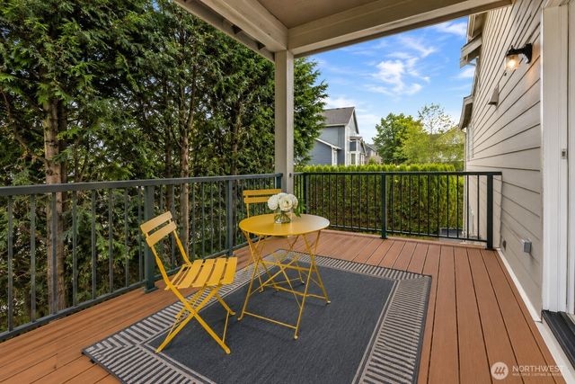 20212 83rd Place NE, Kenmore, WA 98028