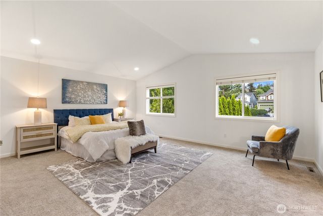 20212 83rd Place NE, Kenmore, WA 98028