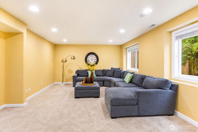 20212 83rd Place NE, Kenmore, WA 98028