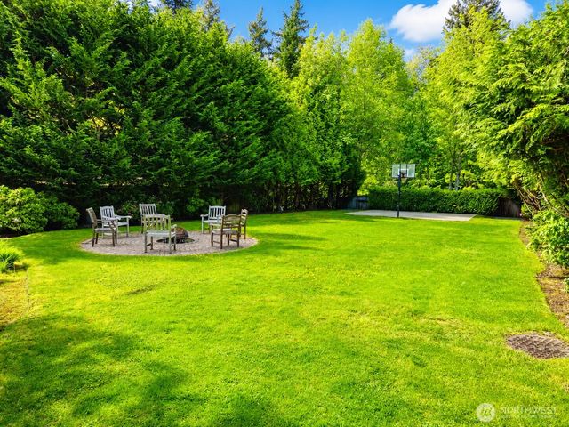 20212 83rd Place NE, Kenmore, WA 98028