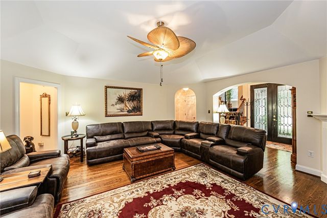 7081 Harrison Bluff Ln, Quinton, VA 23141