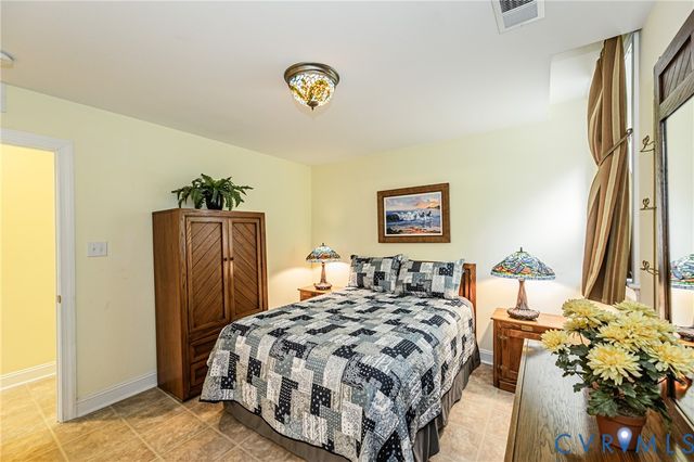 7081 Harrison Bluff Ln, Quinton, VA 23141