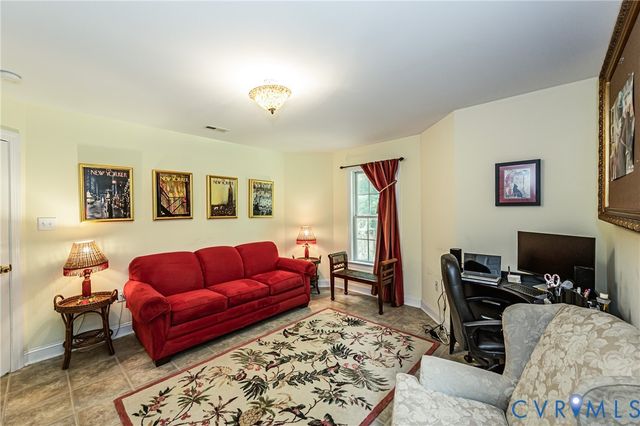 7081 Harrison Bluff Ln, Quinton, VA 23141