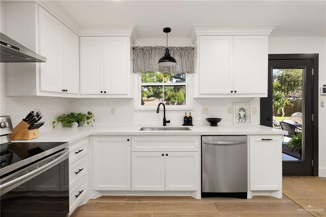 1104 Stone Street, Weslaco, TX 78596