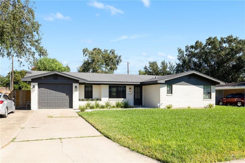 1104 Stone Street, Weslaco, TX 78596