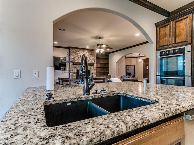 717 Belmar Drive, Edmond, OK 73025