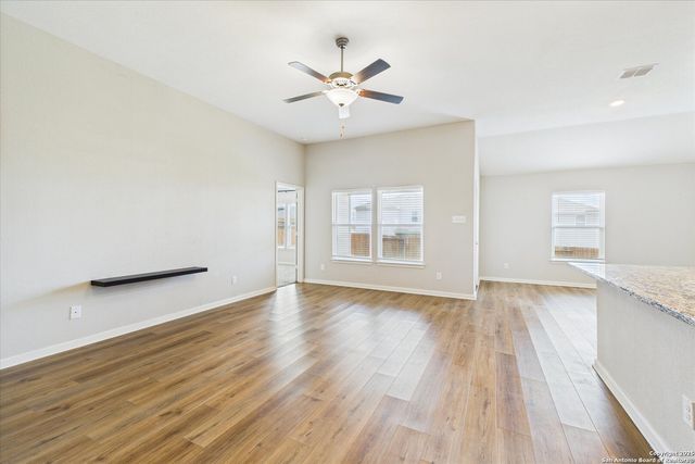 9135 Bennett, Converse, TX 78109