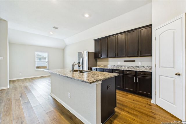 9135 Bennett, Converse, TX 78109