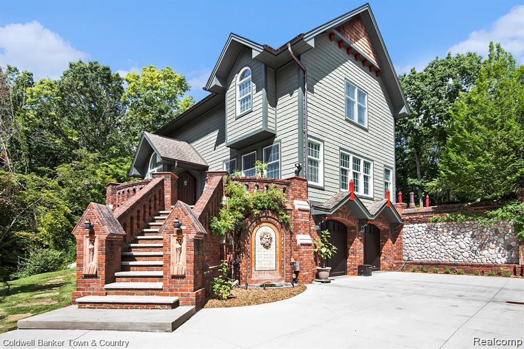 3534 Catherine Anne Lane, Highland Charter Township, MI 48442