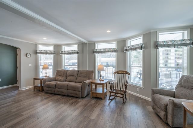 9A Winter St, Salem, NH 03079