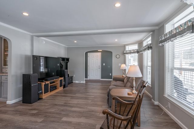 9A Winter St, Salem, NH 03079