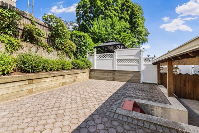 187 Woodland Avenue, Yonkers, NY 10703