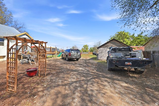 565 E 500 S, Payson, UT 84651