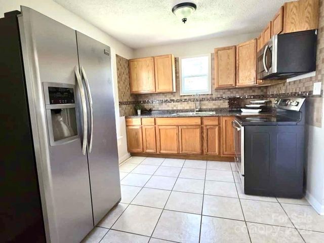 825 Margate Avenue, Kannapolis, NC 28081