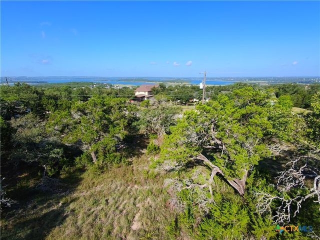 2350 Sunset Ridge, Canyon Lake, TX 78133