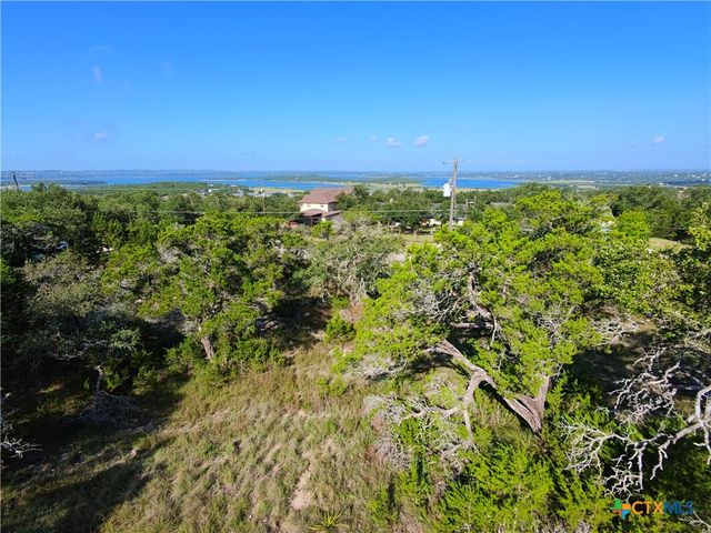 2350 Sunset Ridge, Canyon Lake, TX 78133
