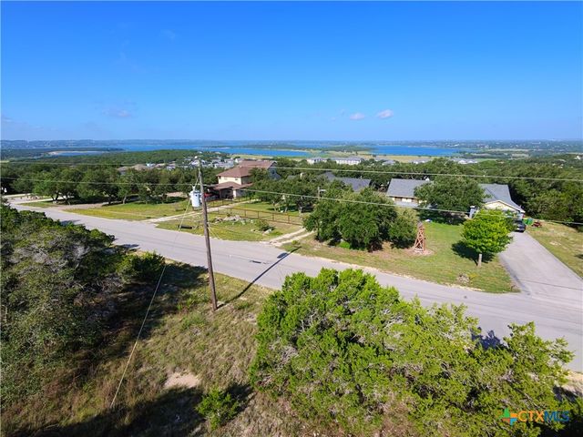 2350 Sunset Ridge, Canyon Lake, TX 78133
