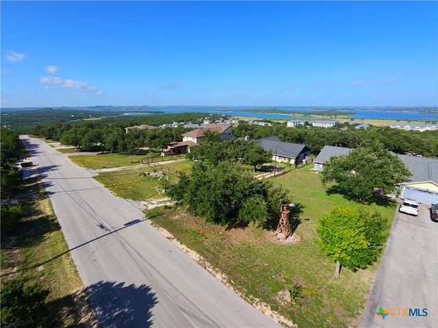 2350 Sunset Ridge, Canyon Lake, TX 78133