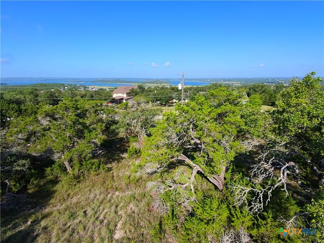 2350 Sunset Ridge, Canyon Lake, TX 78133