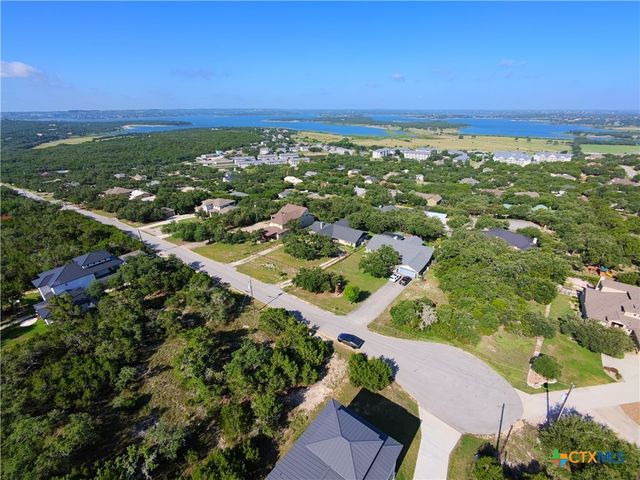 2350 Sunset Ridge, Canyon Lake, TX 78133