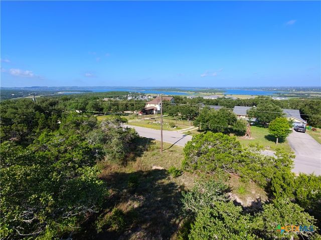 2350 Sunset Ridge, Canyon Lake, TX 78133