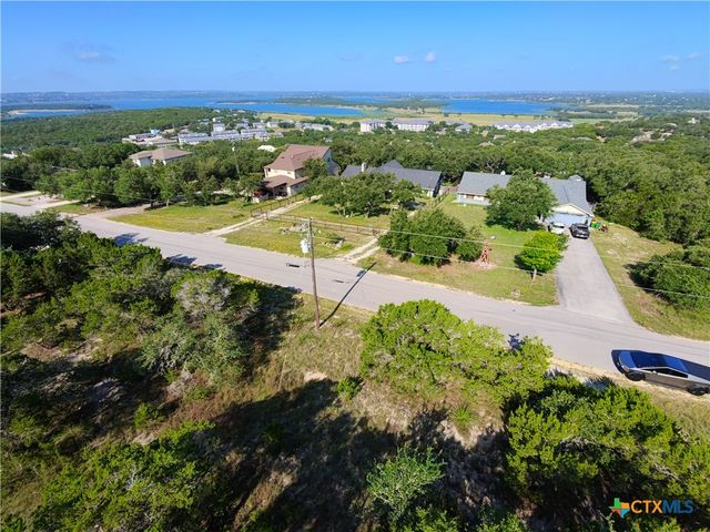 2350 Sunset Ridge, Canyon Lake, TX 78133