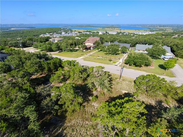 2350 Sunset Ridge, Canyon Lake, TX 78133